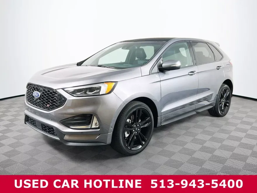 2022 Ford Edge ST photo 1