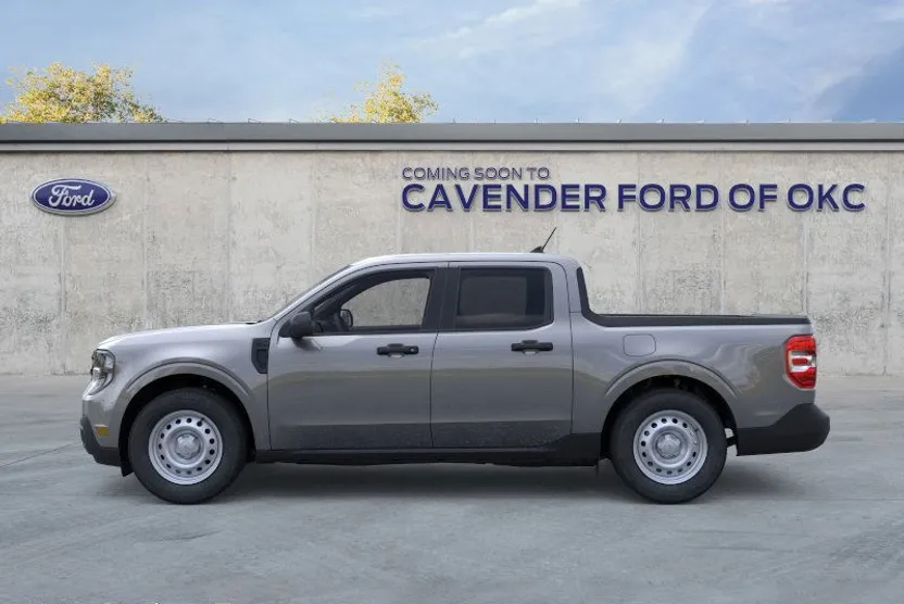 2025 Ford Maverick XL photo 1