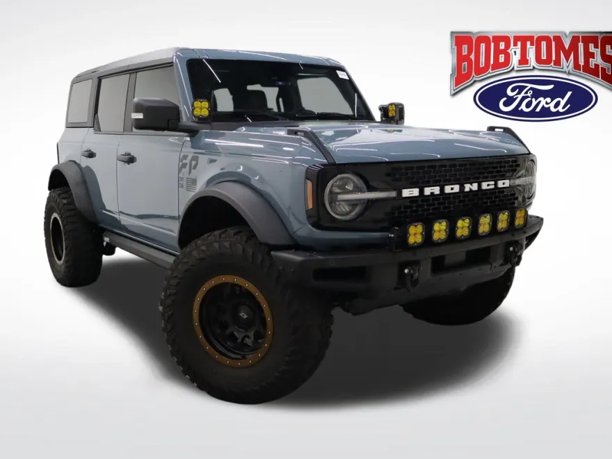 2023 Ford Bronco Wildtrak photo 1
