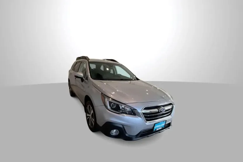 2019 Subaru Outback Limited photo 1