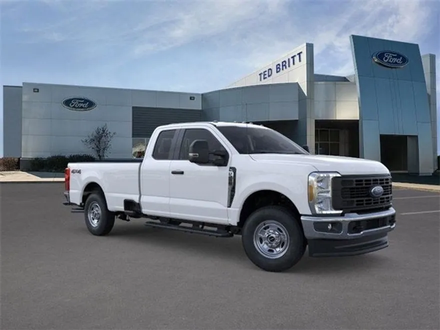 2025 Ford F-250 photo 1