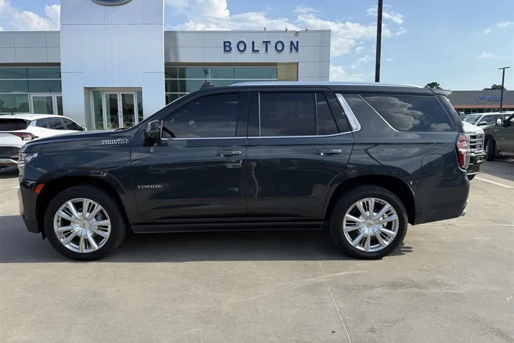2022 Chevrolet Tahoe High Country photo 1