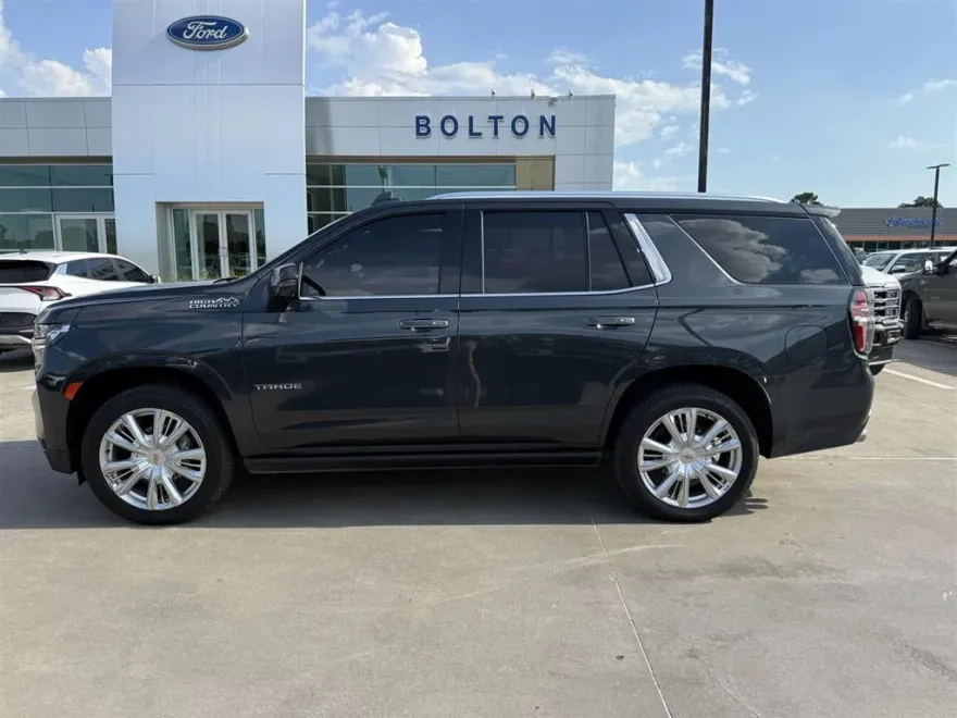 2022 Chevrolet Tahoe High Country photo 1
