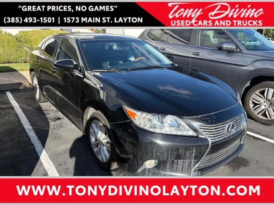 2014 Lexus ES 300h photo 1