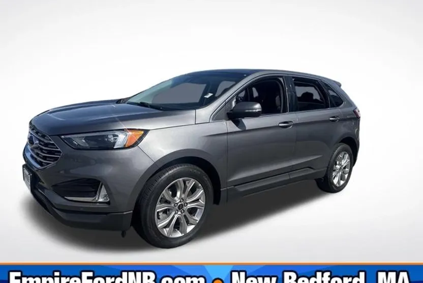 2024 Ford Edge Titanium photo 1