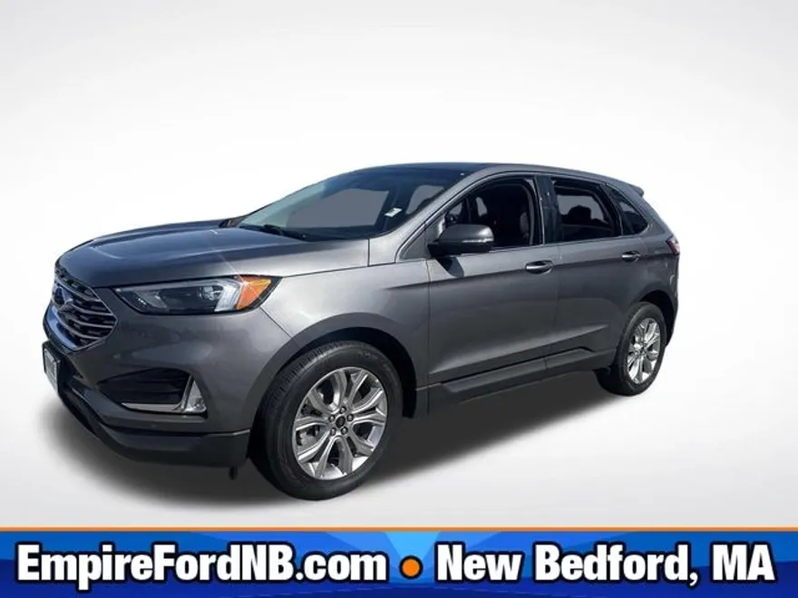 2024 Ford Edge Titanium photo 1