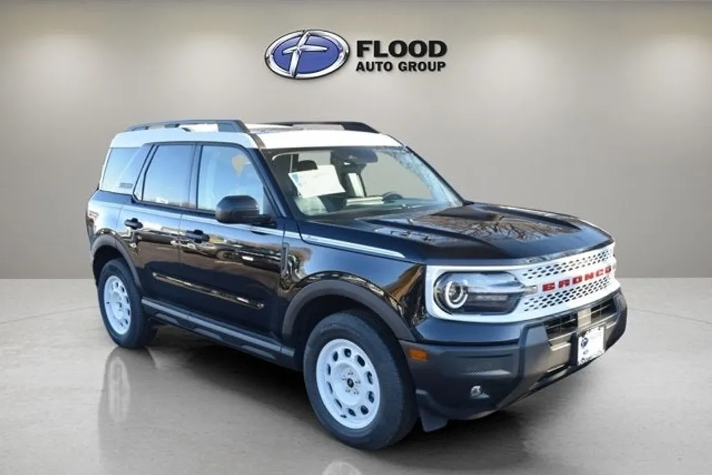 2025 Ford Bronco Sport Heritage photo 1