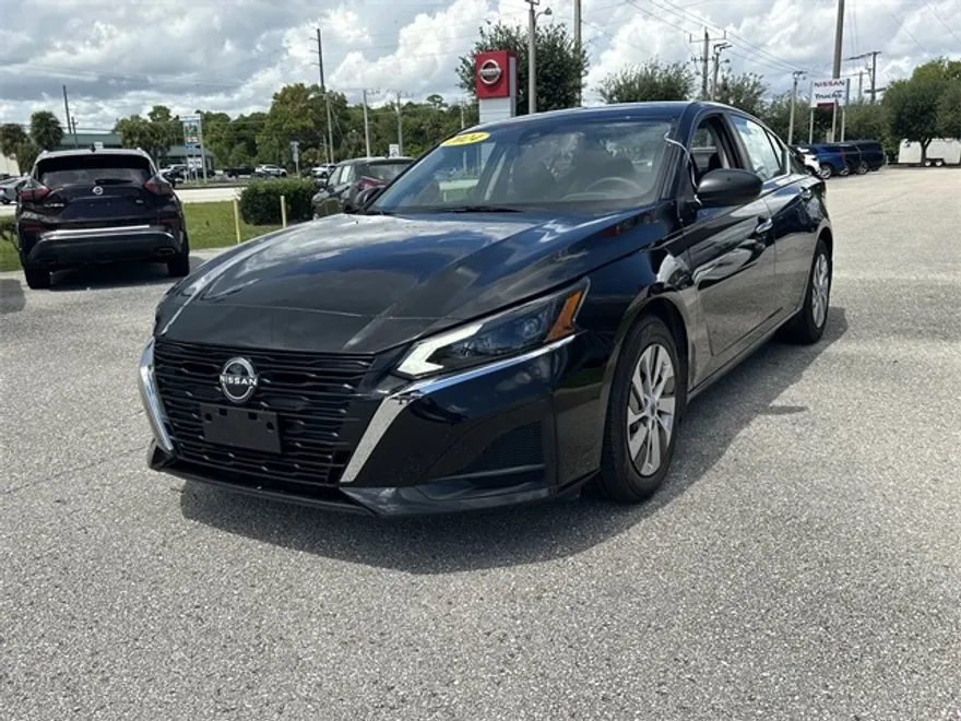 2024 Nissan Altima 2.5 S photo 1