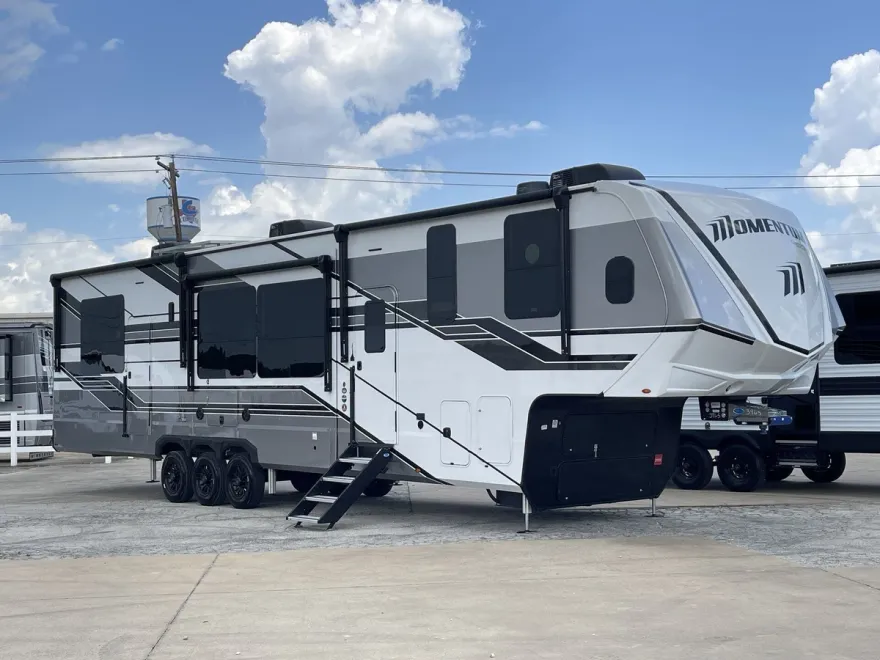 2025 Grand Design Recreational Momentum Wide Body photo 1