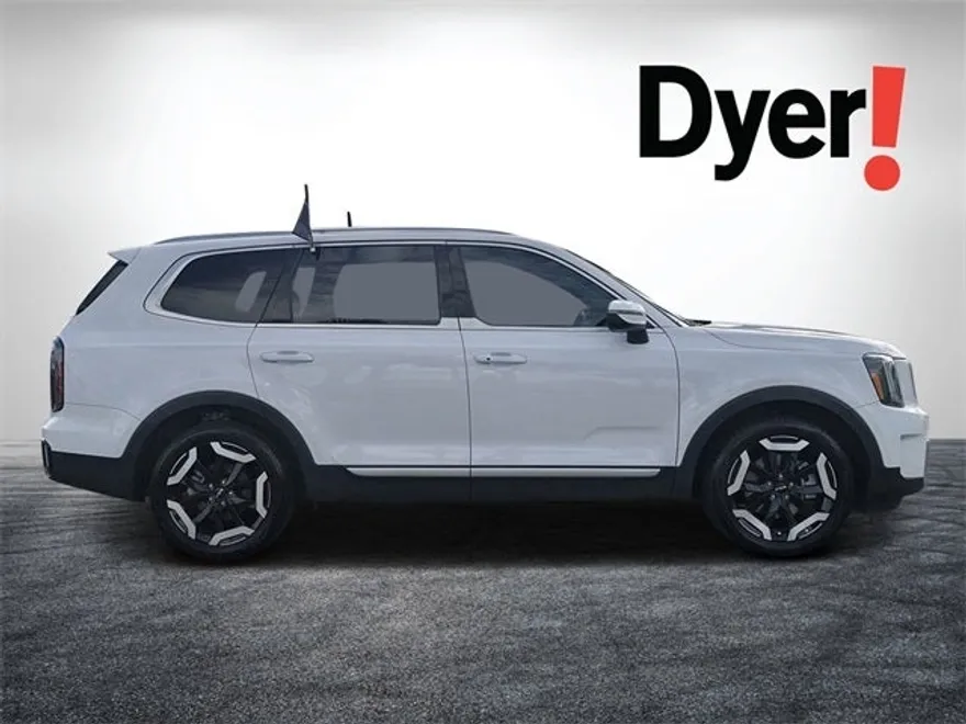 2023 Kia Telluride EX photo 1