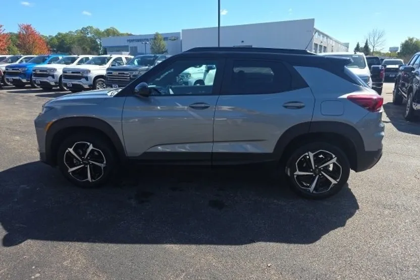 2023 Chevrolet Trailblazer RS photo 1