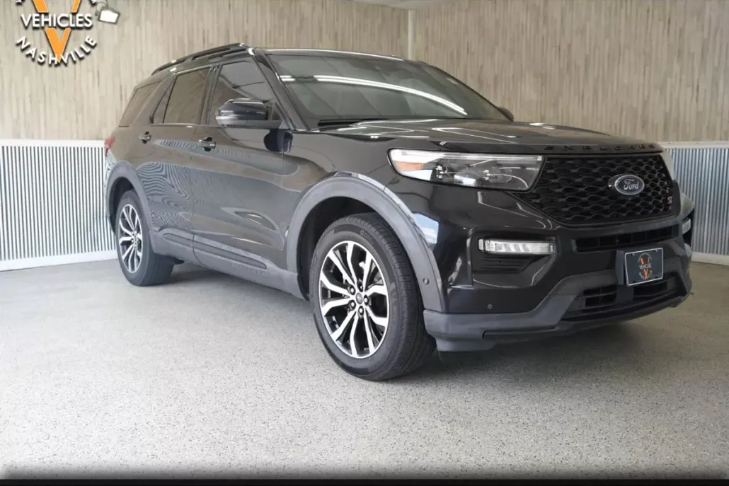 2020 Ford Explorer ST photo 1