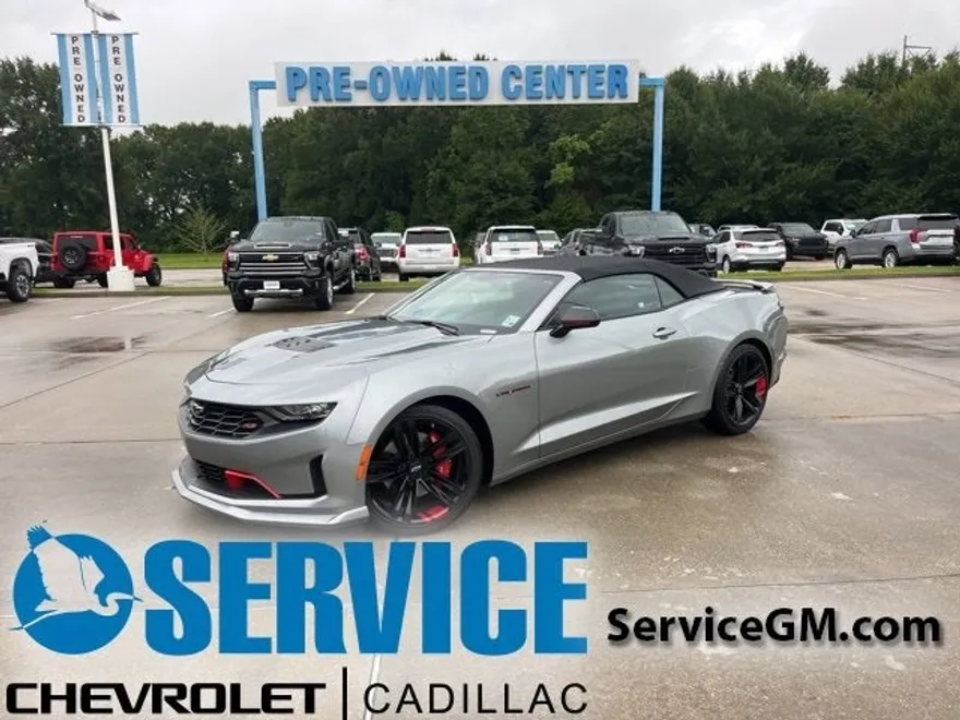 2024 Chevrolet Camaro LT1 photo 1