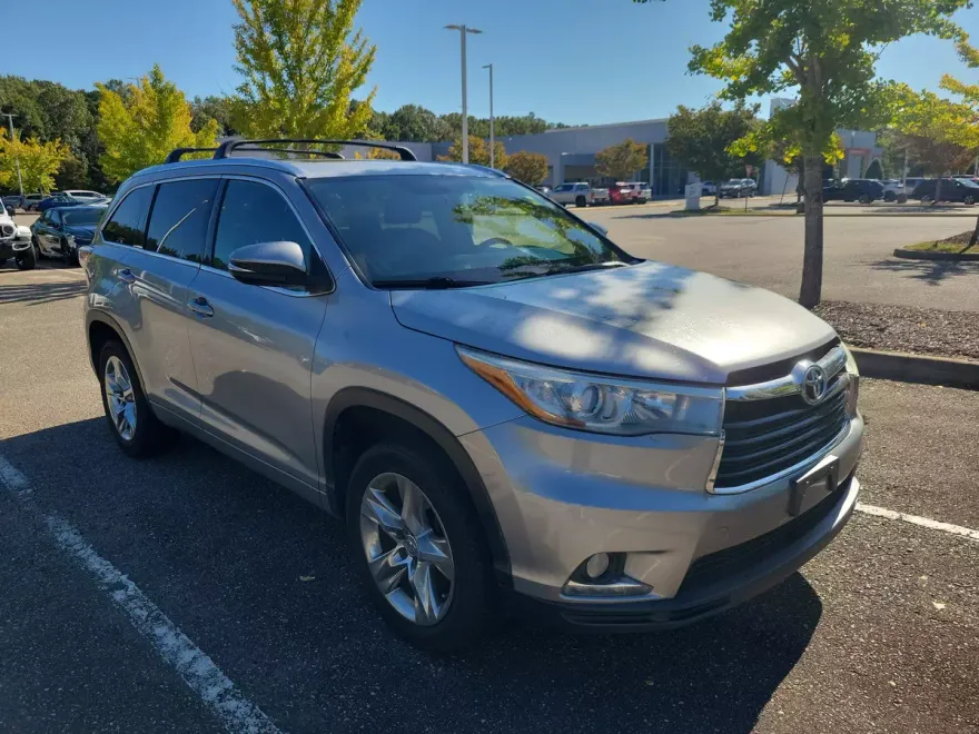 2014 Toyota Highlander Limited photo 1