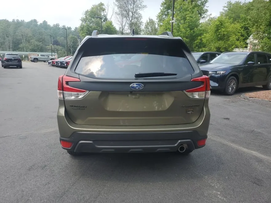 2024 Subaru Forester Wilderness photo 1