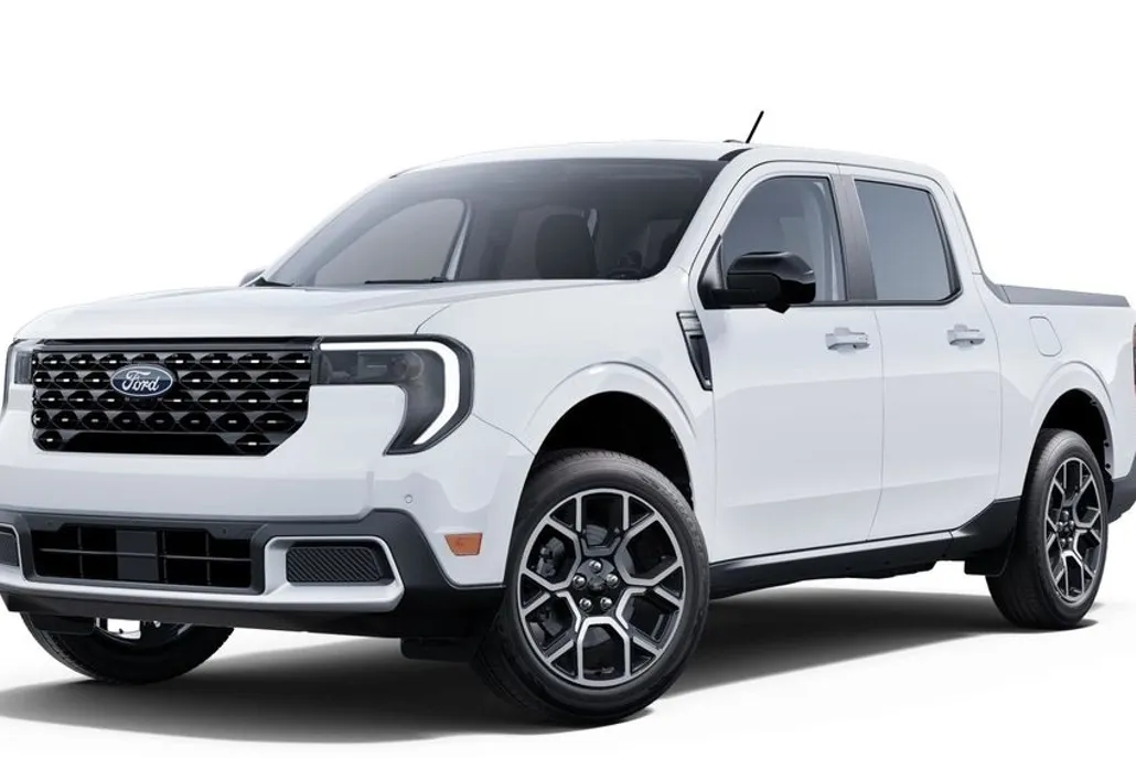 2025 Ford Maverick Lariat photo 1