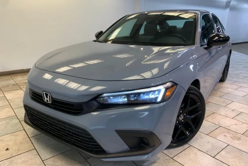 2022 Honda Civic Sport photo 1