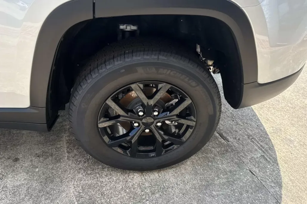 2025 Jeep Grand Cherokee Altitude X photo 1
