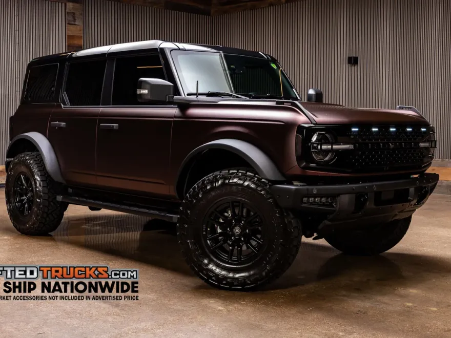 2024 Ford Bronco Wildtrak photo 1