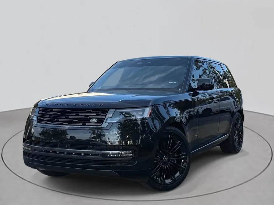 2025 Land Rover Range Rover SE photo 1