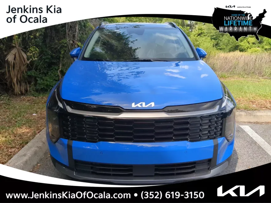 2026 Kia Sportage EX photo 1