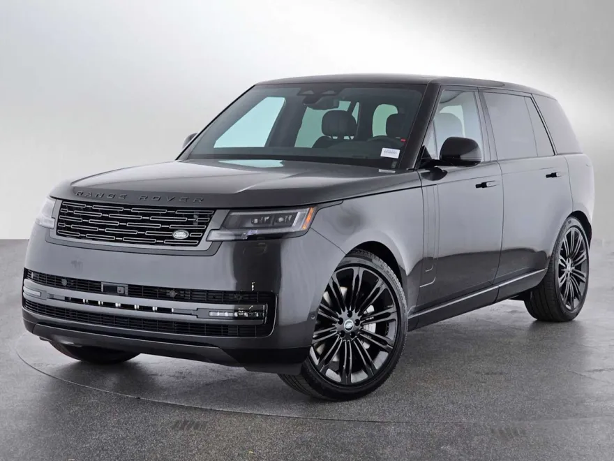 2025 Land Rover Range Rover SE photo 1
