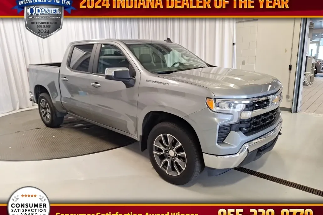 2023 Chevrolet Silverado 1500 LT photo 1