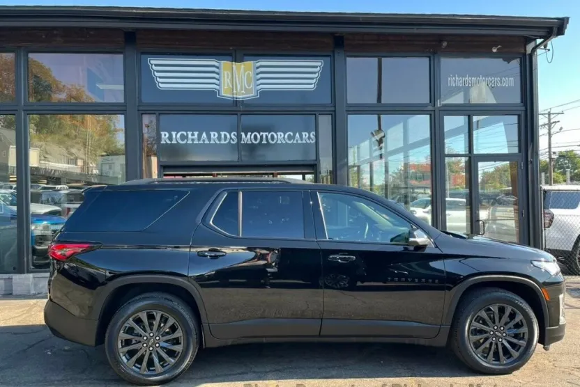 2024 Chevrolet Traverse RS photo 1