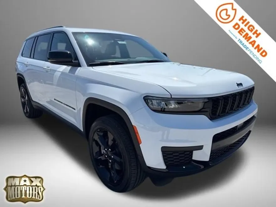 2025 Jeep Grand Cherokee Altitude X photo 1