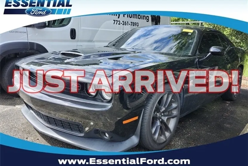 2021 Dodge Challenger R/T Scat Pack photo 1