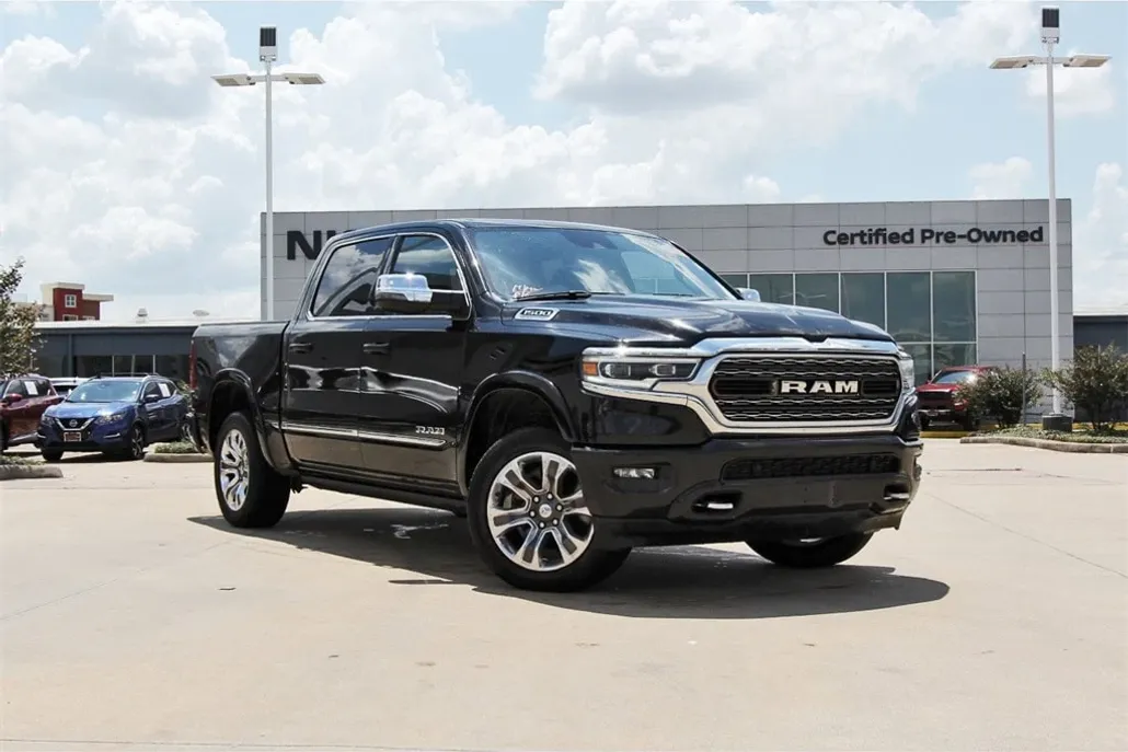 2023 Ram 1500 Limited photo 1