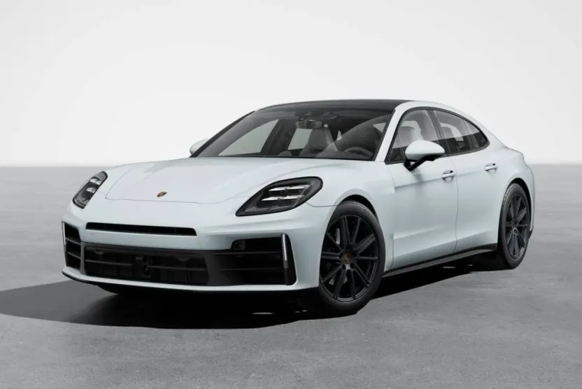 2026 Porsche Panamera 4 photo 1