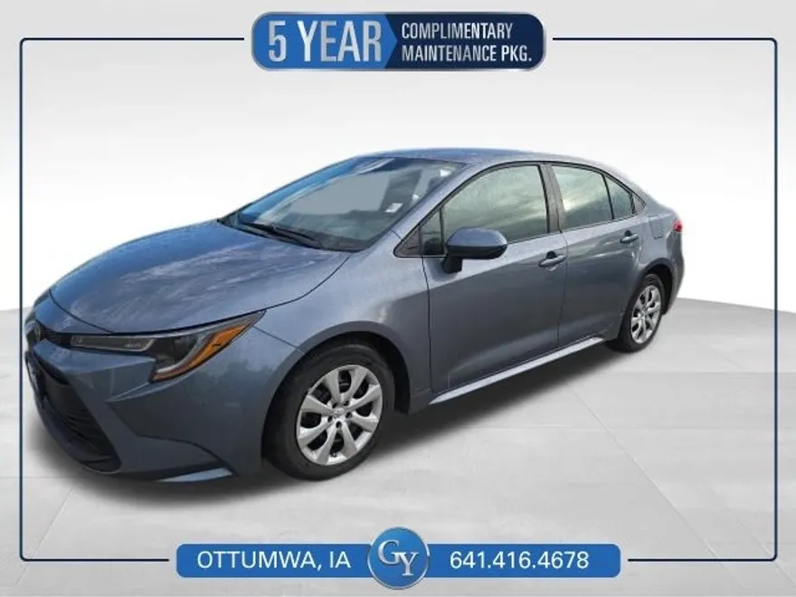 2024 Toyota Corolla LE photo 1