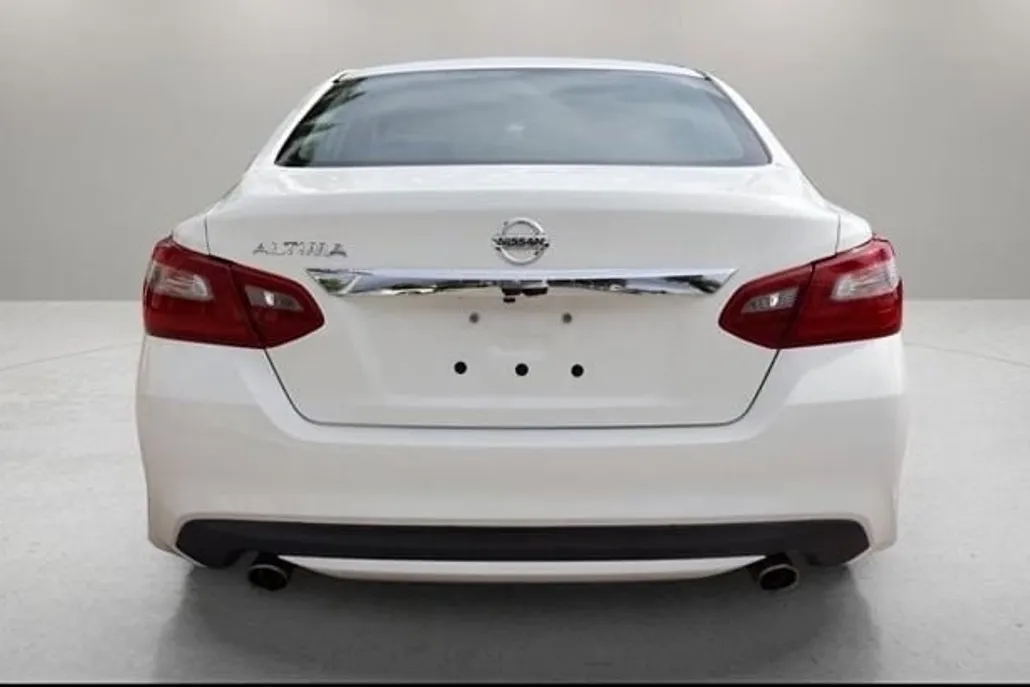 2018 Nissan Altima 2.5 S photo 1