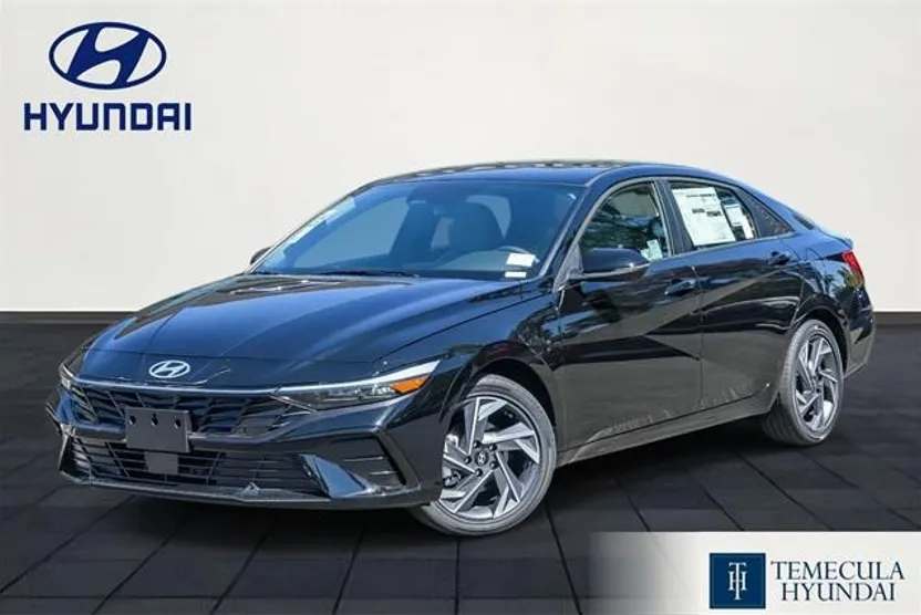2025 Hyundai Elantra Hybrid Limited photo 1