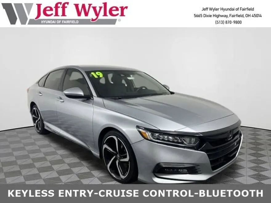 2019 Honda Accord Sport photo 1