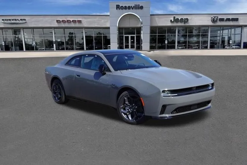 2025 Dodge Charger R/T photo 1