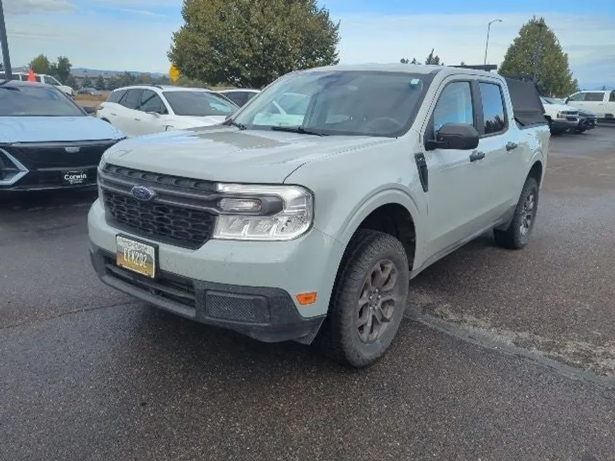 2022 Ford Maverick XLT photo 1