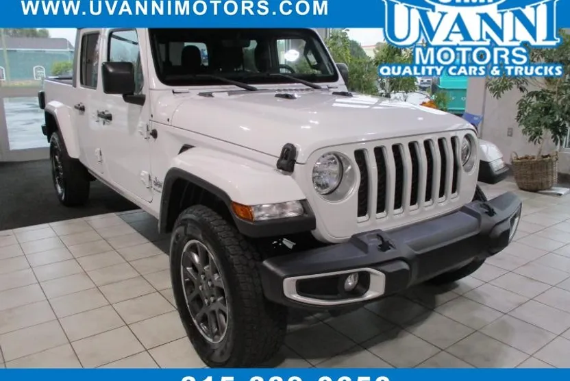 2023 Jeep Gladiator Overland photo 1