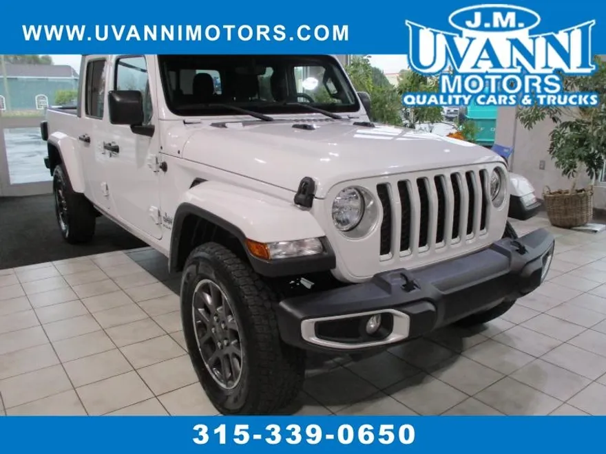 2023 Jeep Gladiator Overland photo 1