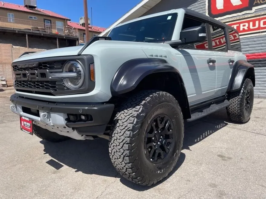 2023 Ford Bronco Raptor photo 1