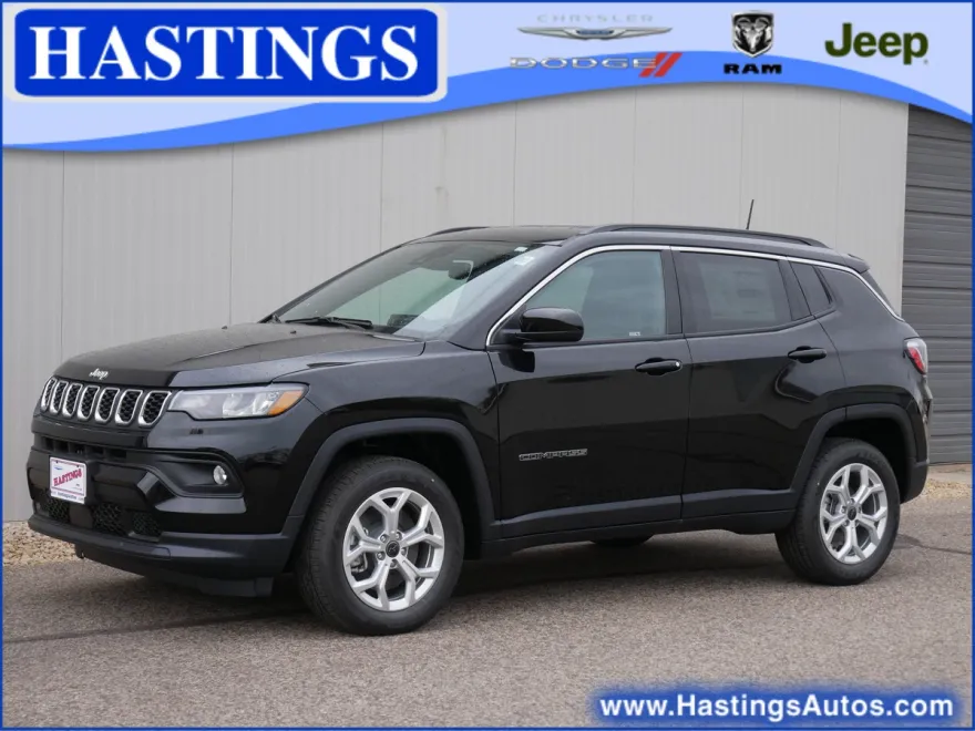2025 Jeep Compass Latitude photo 1