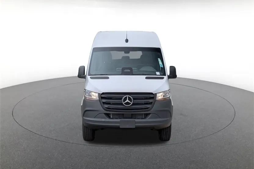2026 Mercedes Benz Sprinter 2500 photo 1