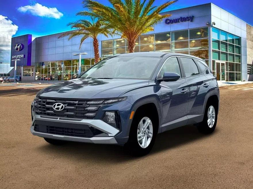 2026 Hyundai Tucson SE photo 1