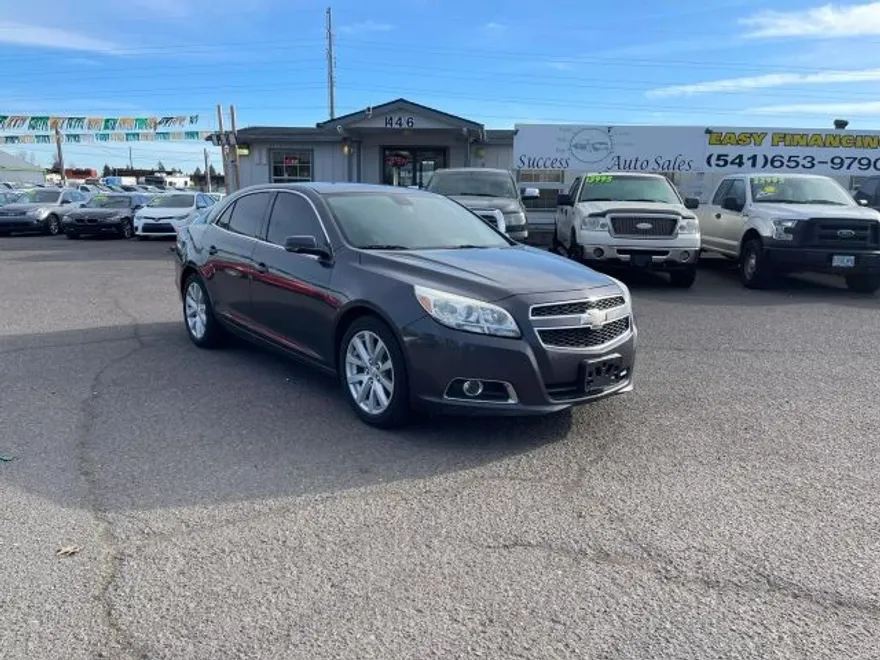 2013 Chevrolet Malibu photo 1