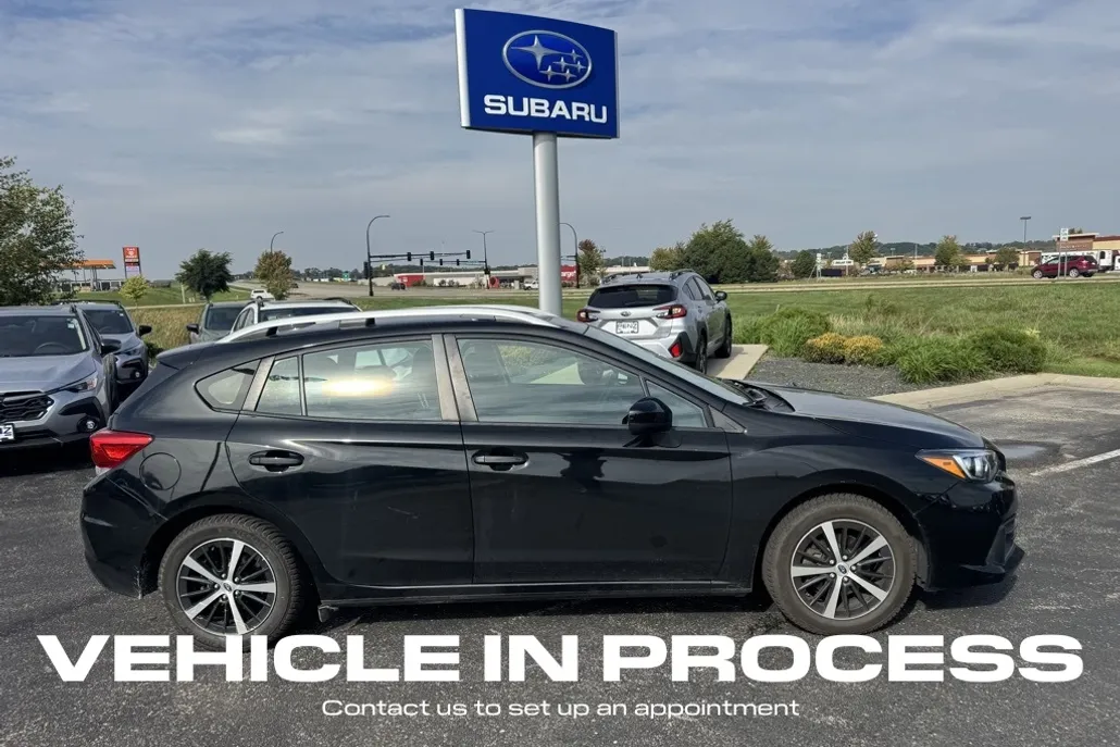 2020 Subaru Impreza Premium photo 1