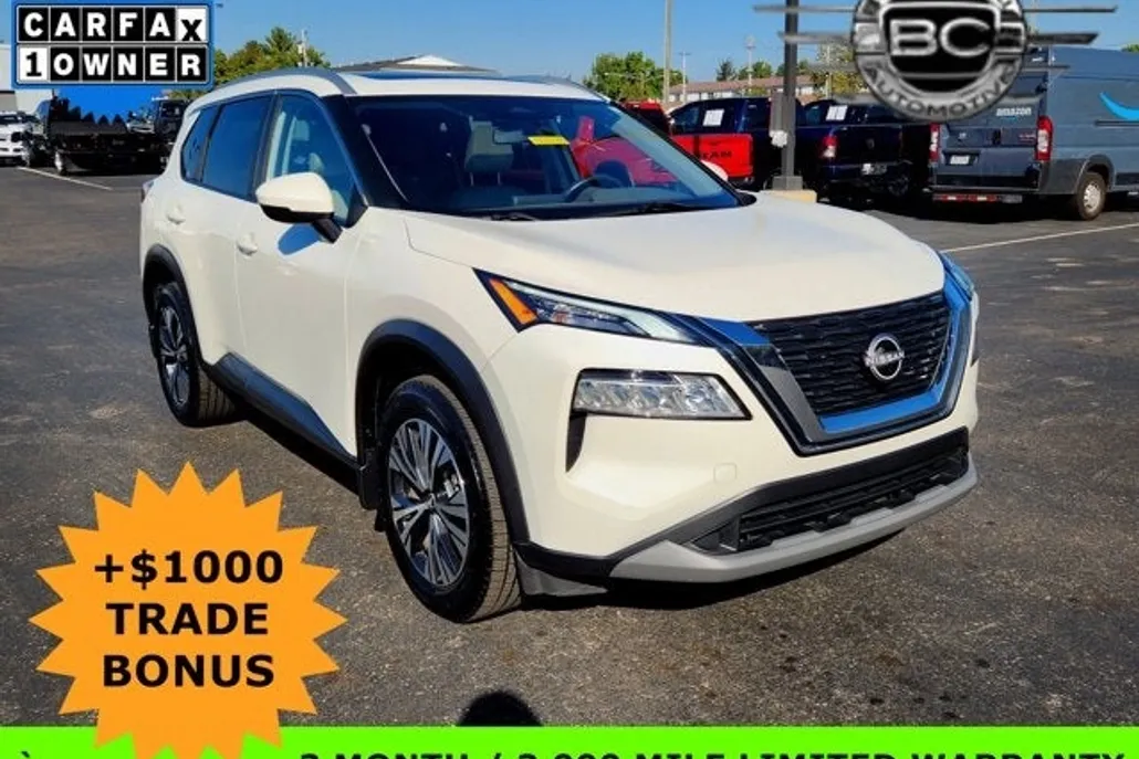 2022 Nissan Rogue SV photo 1