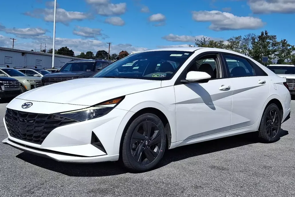 2021 Hyundai Elantra Hybrid Blue photo 1