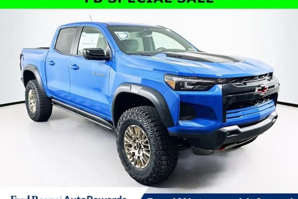 2025 Chevrolet Colorado ZR2 photo 1
