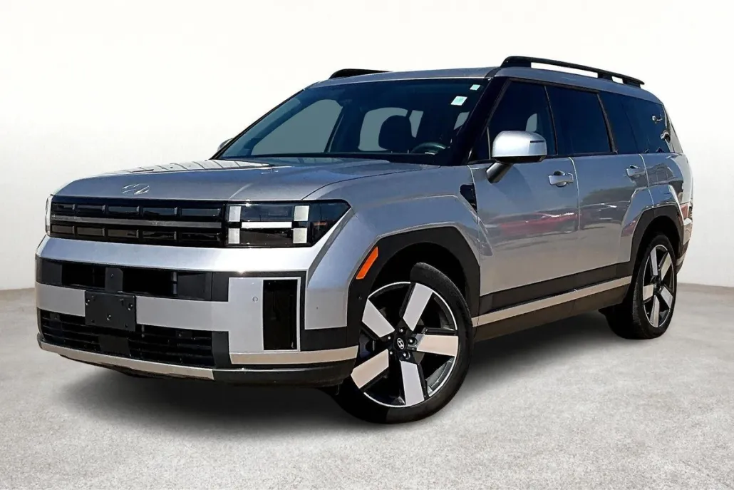 2025 Hyundai Santa Fe photo 1
